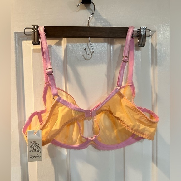 DEJA Day Bra and Panty Set - Picture 2 of 6